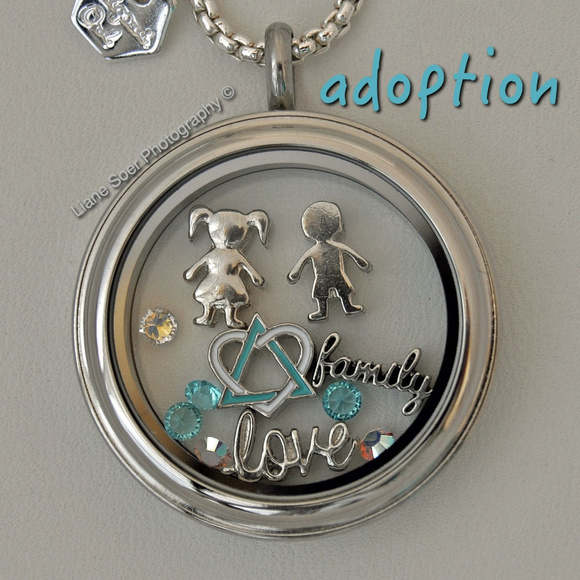 ❤️5 for $15❤️ Adoption Symbol Charm Origami Owl ❤️ - Picture 2 of 4